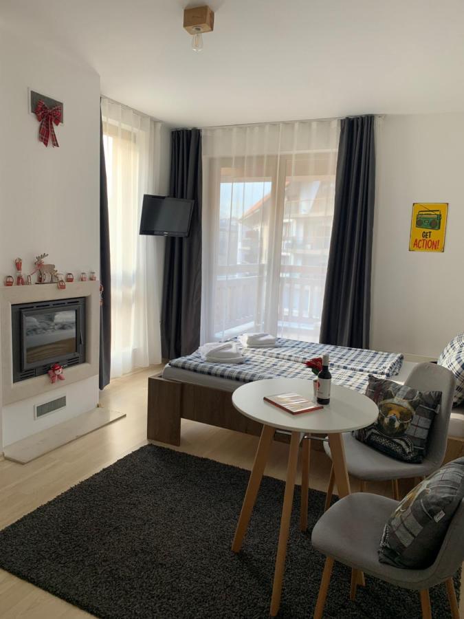 Studio Chalet 13, St John Park 班斯科 外观 照片